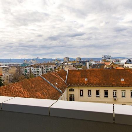 Dali Apartments Pupin Palace Novi Sad Exterior photo