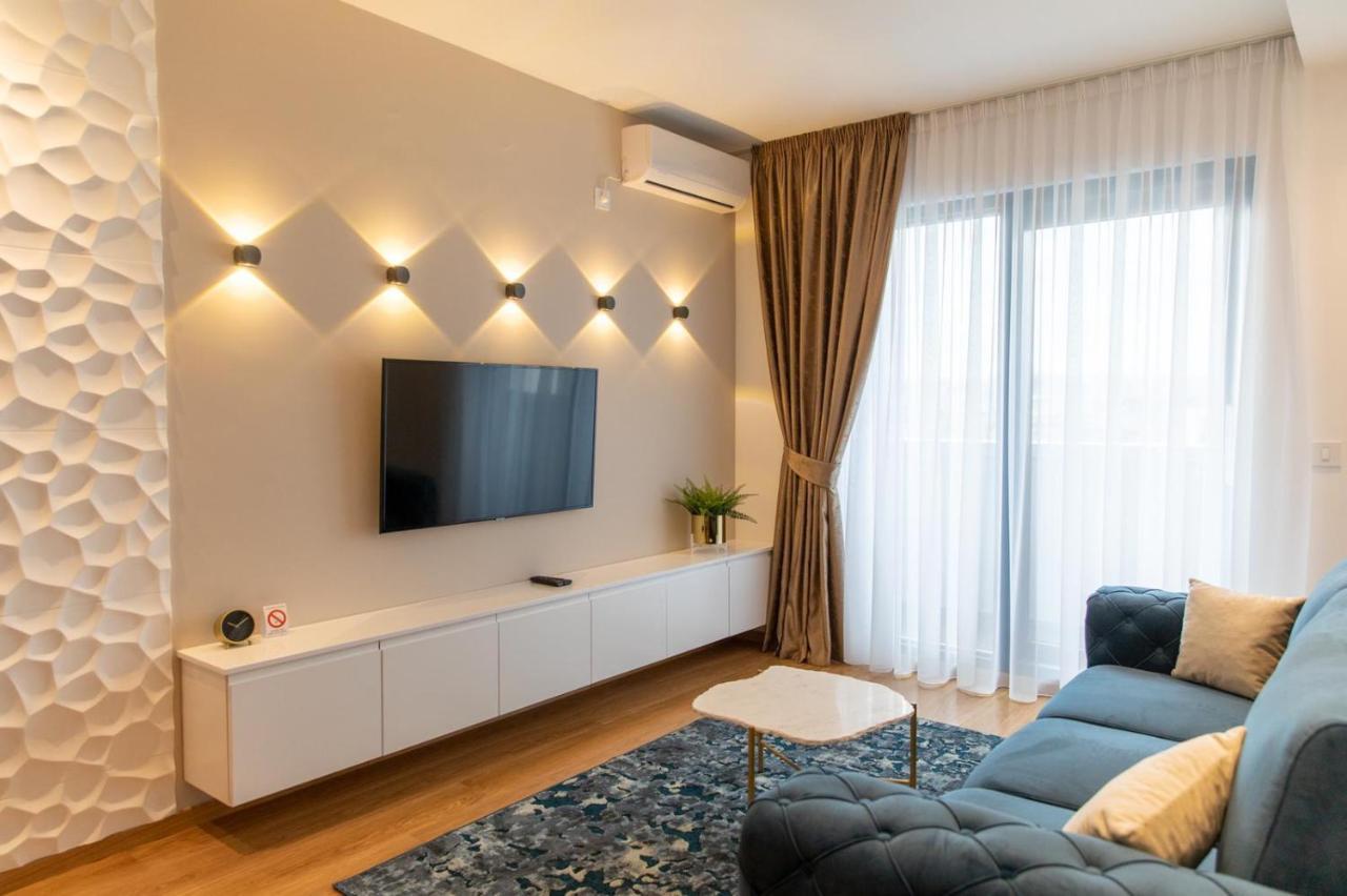 Dali Apartments Pupin Palace Novi Sad Exterior photo